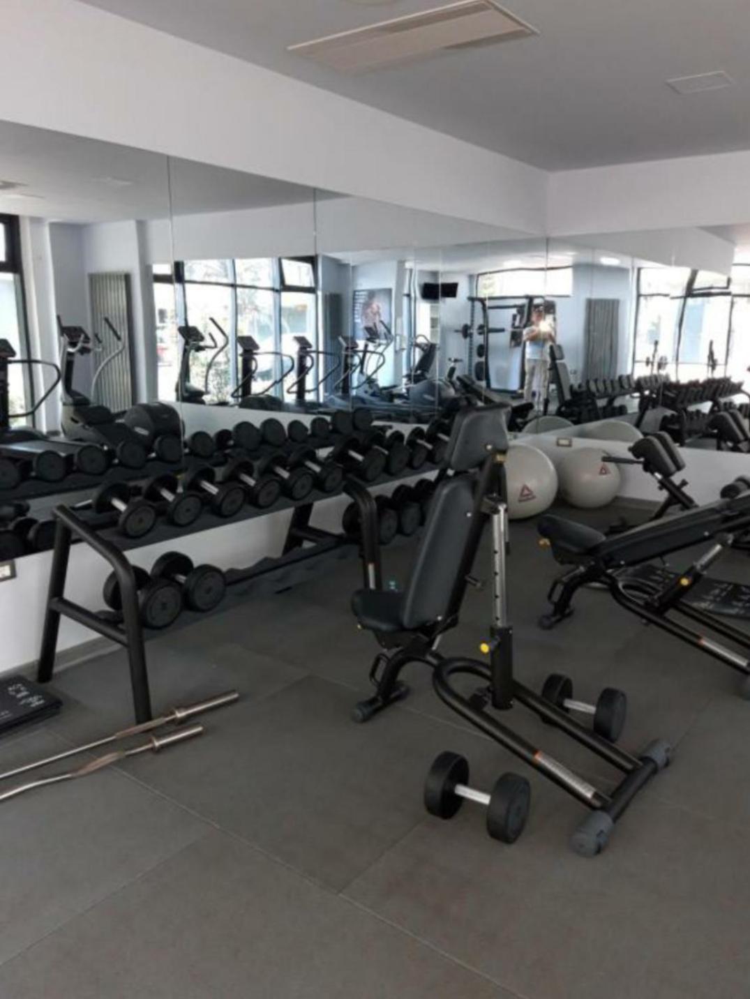 Alezzi Luxury Apartment Spa Resort Piscina Incalzita Sauna Parking Năvodari Exteriör bild
