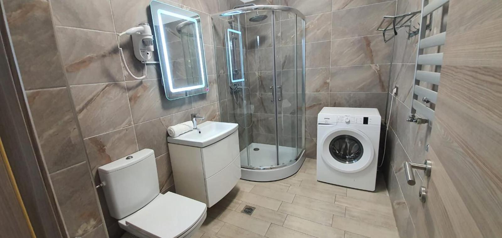 Alezzi Luxury Apartment Spa Resort Piscina Incalzita Sauna Parking Năvodari Exteriör bild