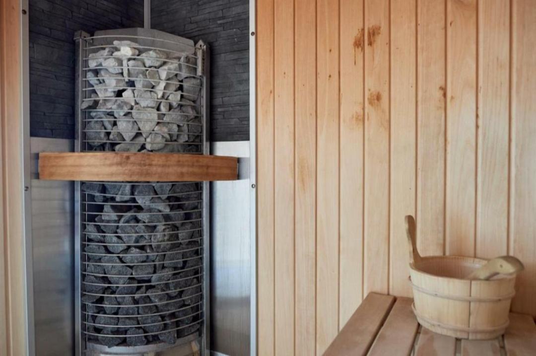 Alezzi Luxury Apartment Spa Resort Piscina Incalzita Sauna Parking Năvodari Exteriör bild