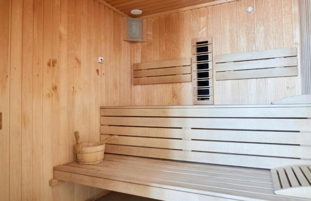 Alezzi Luxury Apartment Spa Resort Piscina Incalzita Sauna Parking Năvodari Exteriör bild
